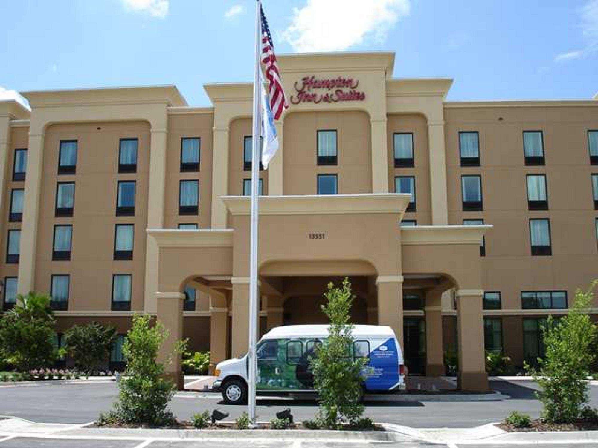 Hampton Inn & Suites Jacksonville-Airport Bagian luar foto