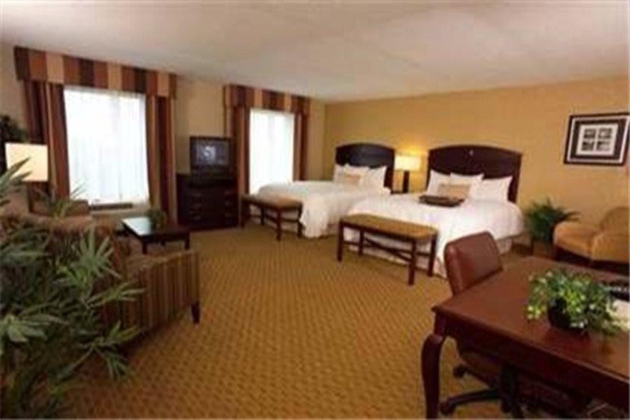 Hampton Inn & Suites Jacksonville-Airport Bagian luar foto